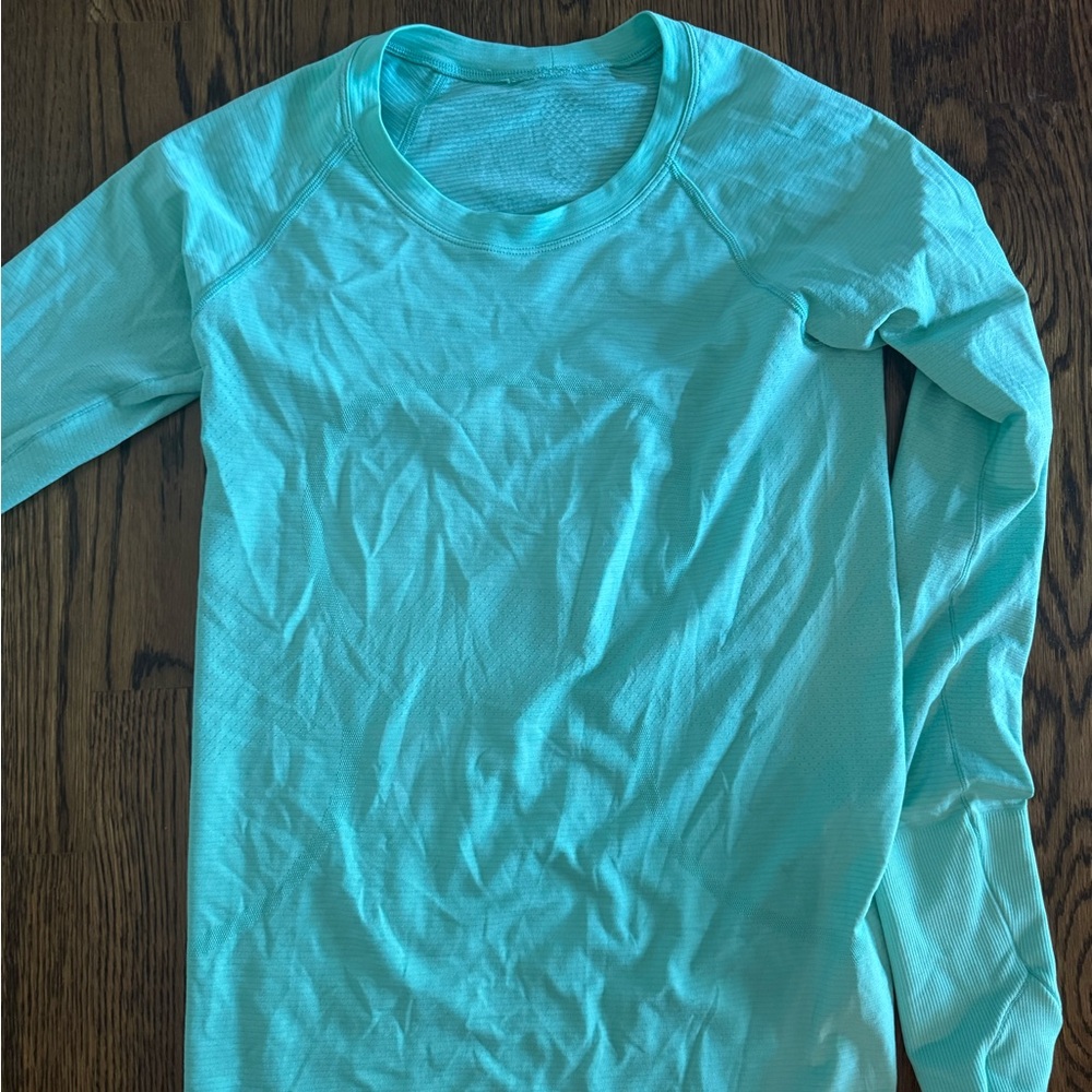 Lululemon Mint Green Long Sleeve Swiftly Shirt size 6